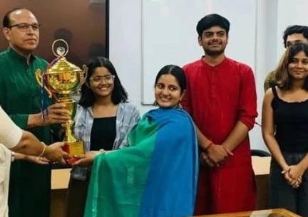 Students engaging in debate at Bebaak Society IMS Law College Noida